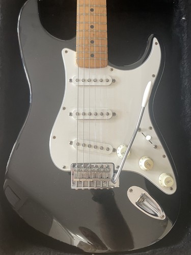 Fender stratocaster hard - stratocaster, +