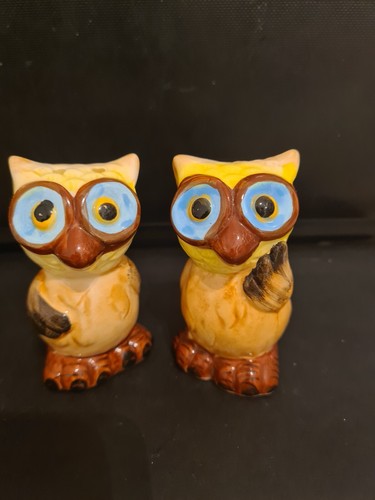 Owl vintage salt and - ,
