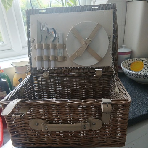 Picnic basket 2 - +,