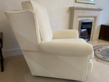 3 piece suite comprising 3