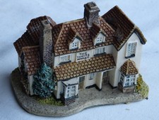 Vintage ACADEMY RESIN HOUSE