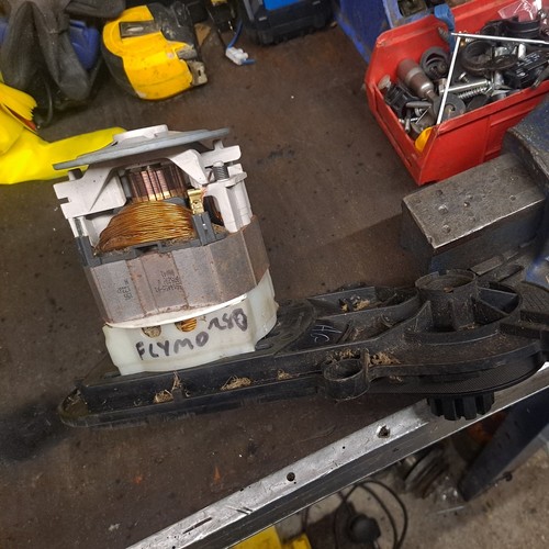 Flymo lawnmower motor assembly - lawnmower,