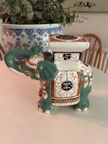 Vintage ceramic hand painted - vintage,