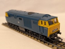 Hornby R758 Class 35 Hymek D7063 in BR Blue – 3 Rail Retro Fit, Needs a Service