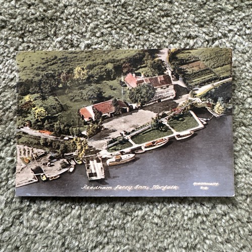 Vintage postcard reedham - postcard, ferry