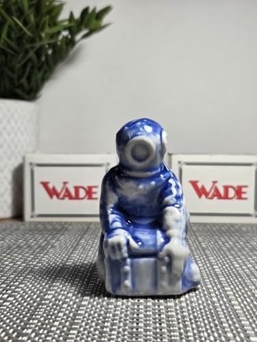 Rare 1976 wade vintage deep - rare,