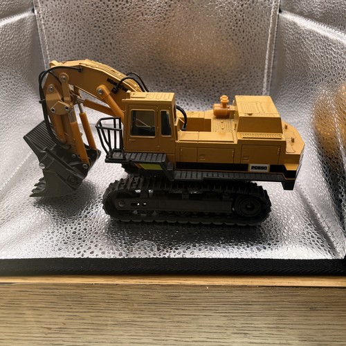 Komatsu hydraulic excavator - komatsu,