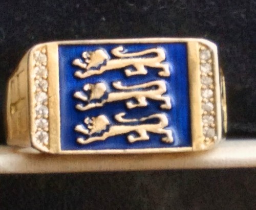 England three lions - ring, 18ct