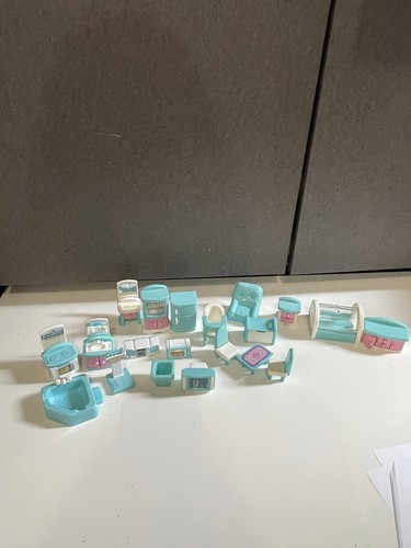 Vtg lot pieces plastic - 20,