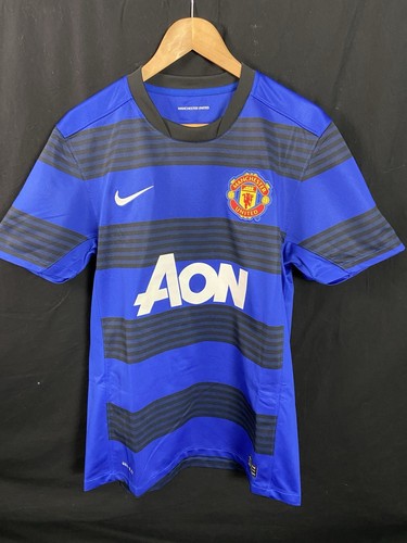 Rare man utd away shirt - rare,