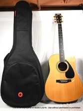 YAMAHA ACOUSTIC 6-STRING