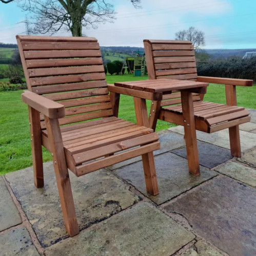 Churnet valley square love - square,