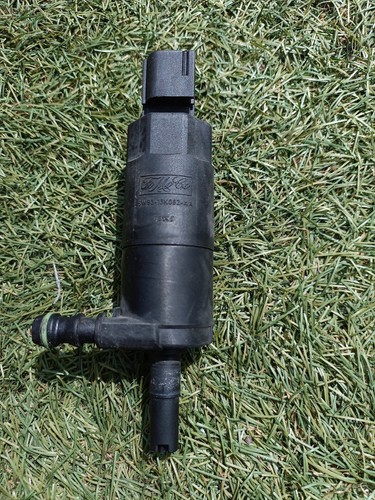 Jaguar x250 washer bottle - washer,