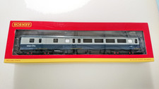 Hornby R4563 BR Mk2D Open Brake Standard Coach No.E9487 NEW