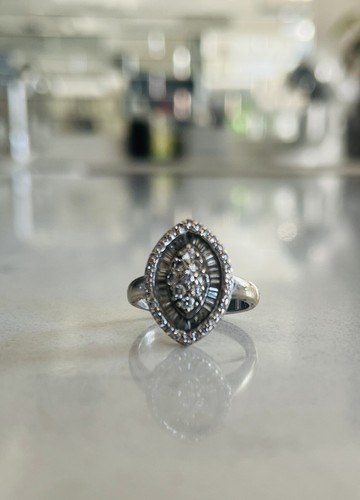 White gold 1 carat - 18,