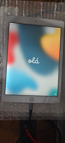 Mint condition ipad - condition, 2nd