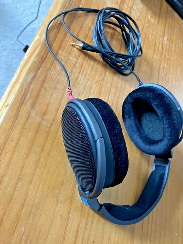 Sennheiser 600 over the ear - sennheiser,