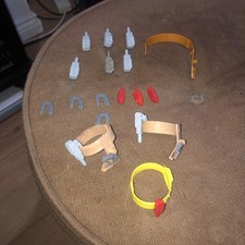 Space1999 Comlock Guns And Belts 