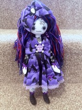 ARTIST HAND MADE "16" GOTHIC