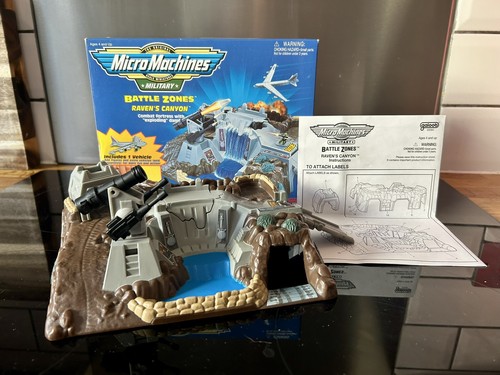 Vintage 1997 galoob micro - vintage,