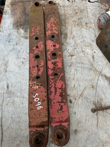 International 454 lift arms - international,