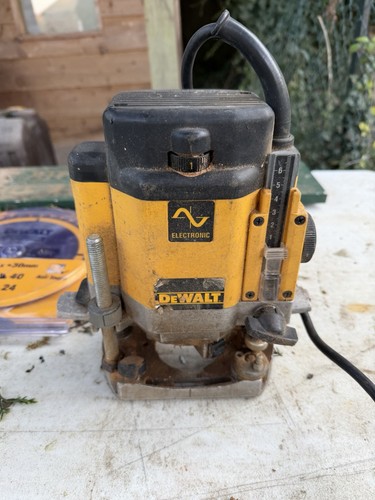 Dewalt dw625e 2 - dewalt, 4)
