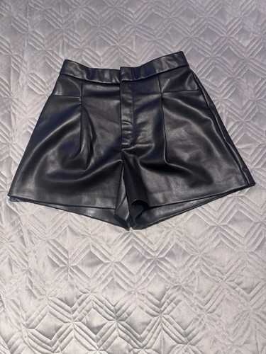 Zara faux leather shorts black - zara,