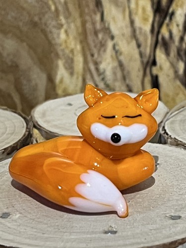 Lounging glass fox - glass,