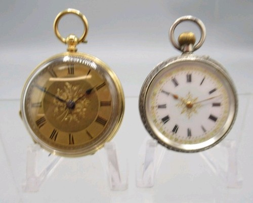 Swiss 18ct gold key wound - , fob