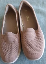 Skechers Goga Max  5th Gen