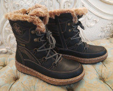 Pair of Ladies Paver Boots