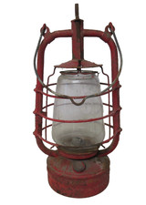 VINTAGE  RUSTIC RED - STORM HURRICANE KEROSENE LAMP LANTERN