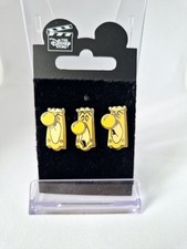 Disney Store vintage 2001 Authentic Alice in Wonderland Door Knob 3 pin set