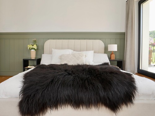 Giant sheepskin double black - ,