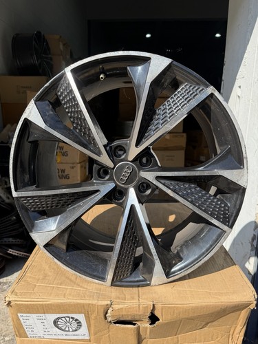Single used audi rs7 - 19”,