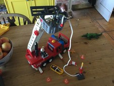 playmobile fire engine