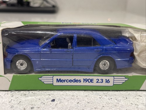 Corgi mercedes benz - 190e, 2.3