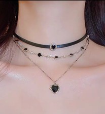 Hanary Gothic Layered Pendant