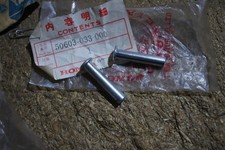 HONDA CB550 CB400F CB350F CB200 PAIR OF  FRONT FOOTREST PEGS PINS 50603-033-000