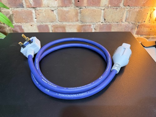 Isotek evo premier mains - isotek,
