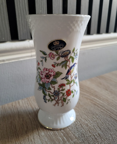 Aynsley pembroke bone - pembroke,