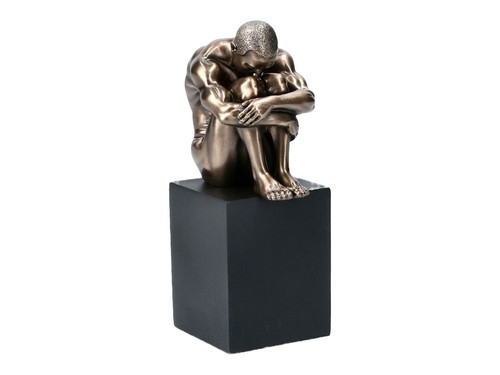 Nude male figurine head - male,