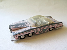 Dinky Toys No.100 - Lady
