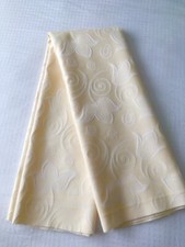 RICH CREAM/WHITE CREWEL WORK DESIGN POLY COTTON MIX FABRIC 150cm x 103cm