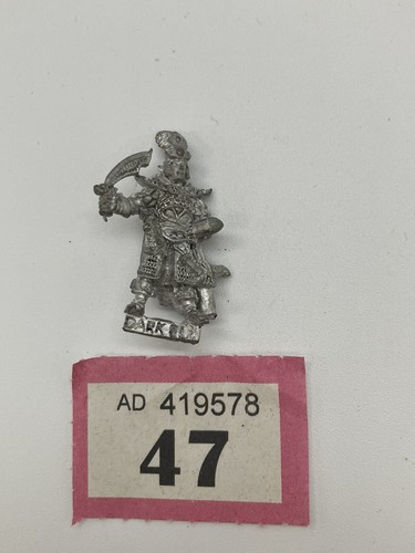 Oop metal dark elf citadel - metal,