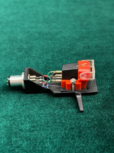 Turntable headshell with - headshell,