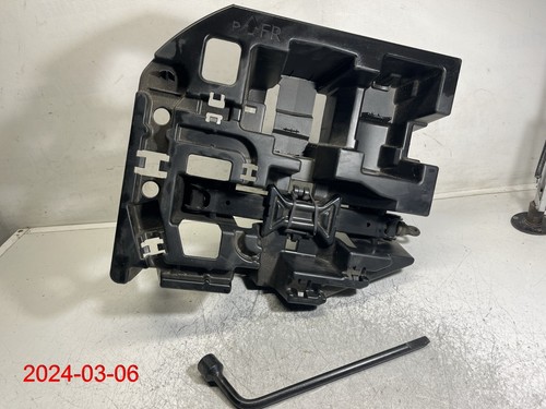 Toyota prius xw30 boot - toyota,