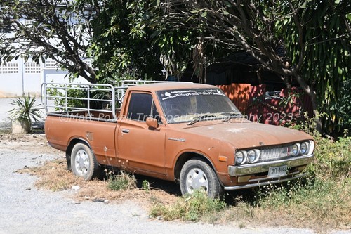 Truck photo 12x8 datsun - truck,