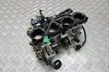 Yamaha R1 5VY 2005 throttle