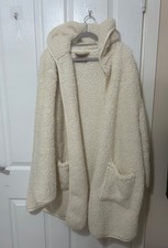 Cream fluffy cardigan with two